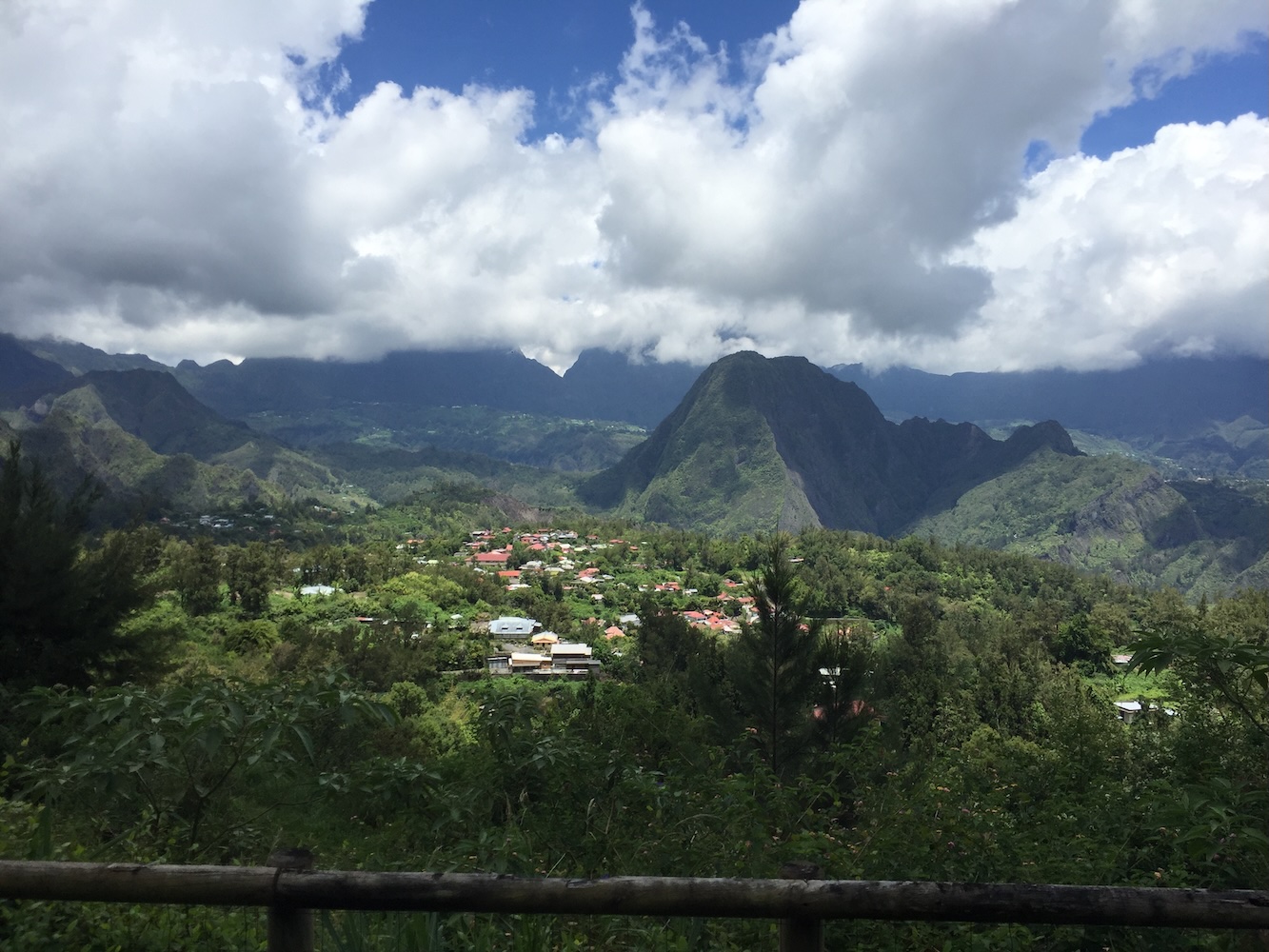 Découvrir Salazie et l'île de La Réunion avec un guide