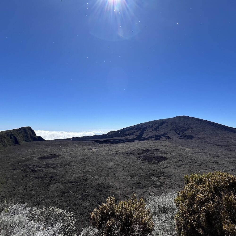 Découvrir le volcan et l'île de La Réunion avec un guide